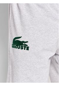 Lacoste Szorty sportowe GH5421 Szary Regular Fit. Kolor: szary. Materiał: bawełna, syntetyk. Styl: sportowy