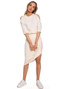 MOE - Asymetryczna Sukienka z Wycięciami na Ramionach - Śmietankowa. Materiał: elastan, bawełna. Typ sukienki: asymetryczne