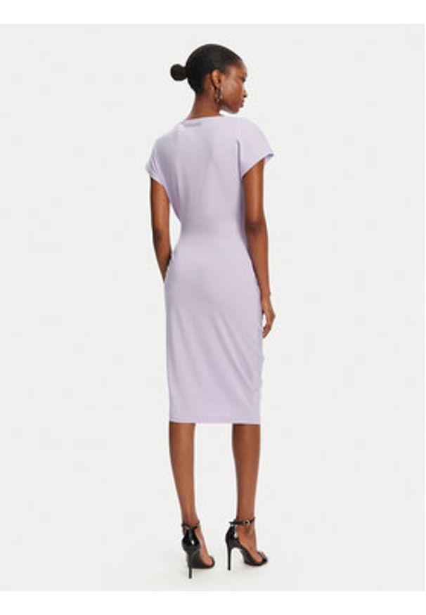 Patrizia Pepe Sukienka codzienna 2A2871/J294-M531 Fioletowy Regular Fit. Okazja: na co dzień. Kolor: fioletowy. Materiał: syntetyk. Typ sukienki: proste. Styl: casual