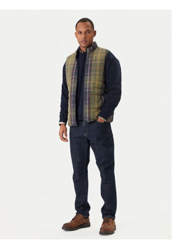Barbour Bezrękawnik MGI0314TN52 Zielony Regular Fit. Kolor: zielony. Materiał: syntetyk. Długość rękawa: bez rękawów