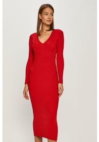 TwinSet - Twinset - Sukienka. Kolor: czerwony. Materiał: dzianina. Długość rękawa: długi rękaw. Wzór: gładki. Typ sukienki: dopasowane #1