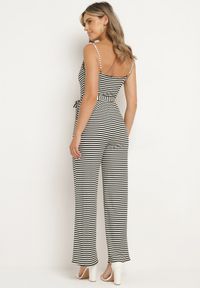 Born2be - Czarno-Biały Kombinezon na Ozdobnych Ramiączkach z Gumką w Pasie i Materiałowym Paskiem Cinna. Kolor: czarny. Materiał: materiał. Długość rękawa: na ramiączkach. Styl: klasyczny #2