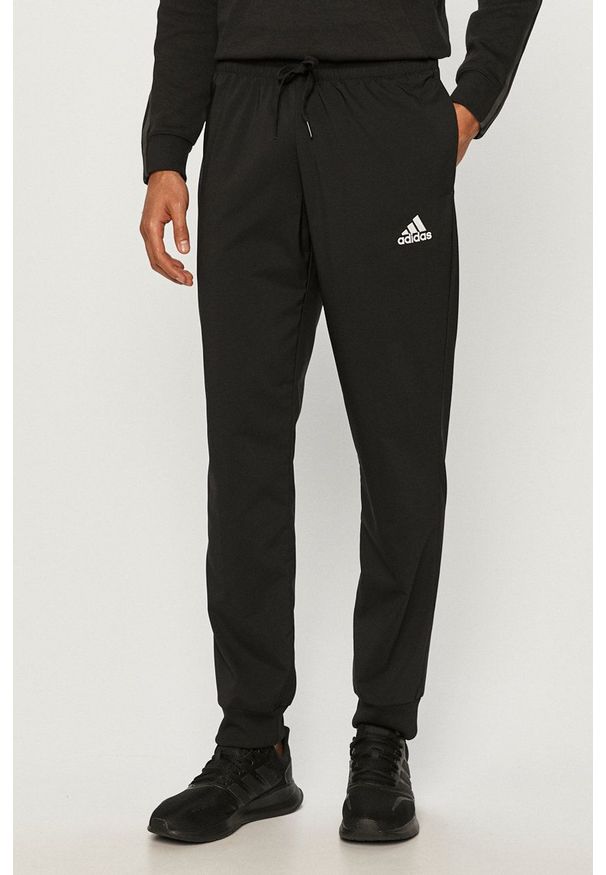 Adidas - adidas - Spodnie. Okazja: na co dzień. Kolor: czarny. Styl: casual