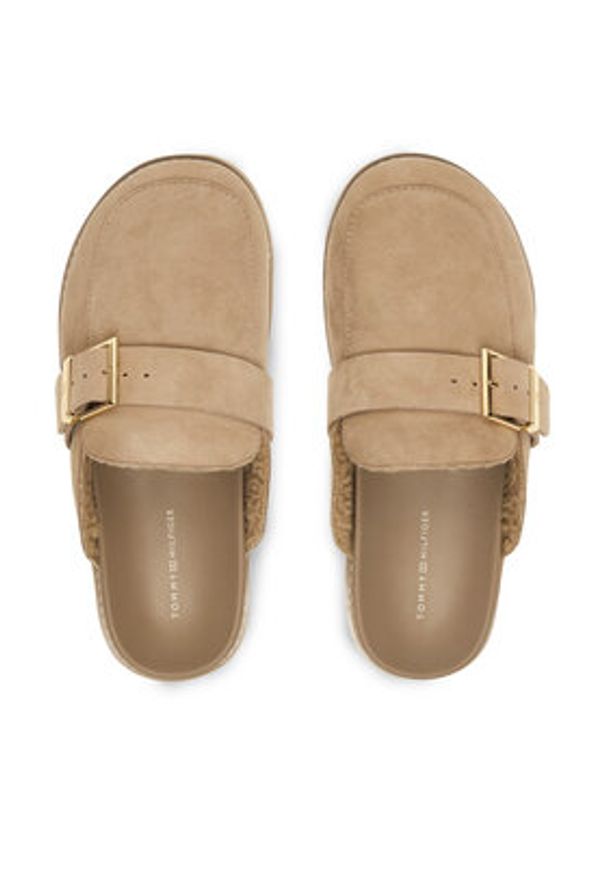TOMMY HILFIGER - Tommy Hilfiger Klapki Th Buckle Fur Suede Mule FW0FW09083 Beżowy. Kolor: beżowy. Materiał: zamsz, skóra
