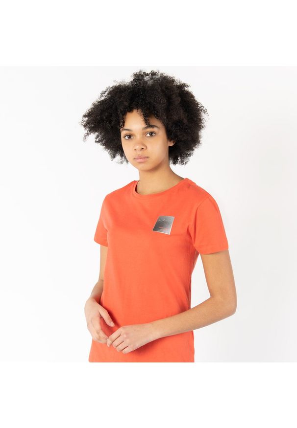 Koszulka damska Armani Exchange T-Shirt (3KYTKA YJW3Z 1663). Kolor: czerwony