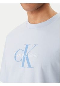 Calvin Klein Jeans T-Shirt Hero Monologo LV04RB862G Błękitny Regular Fit. Kolor: niebieski. Materiał: bawełna #2