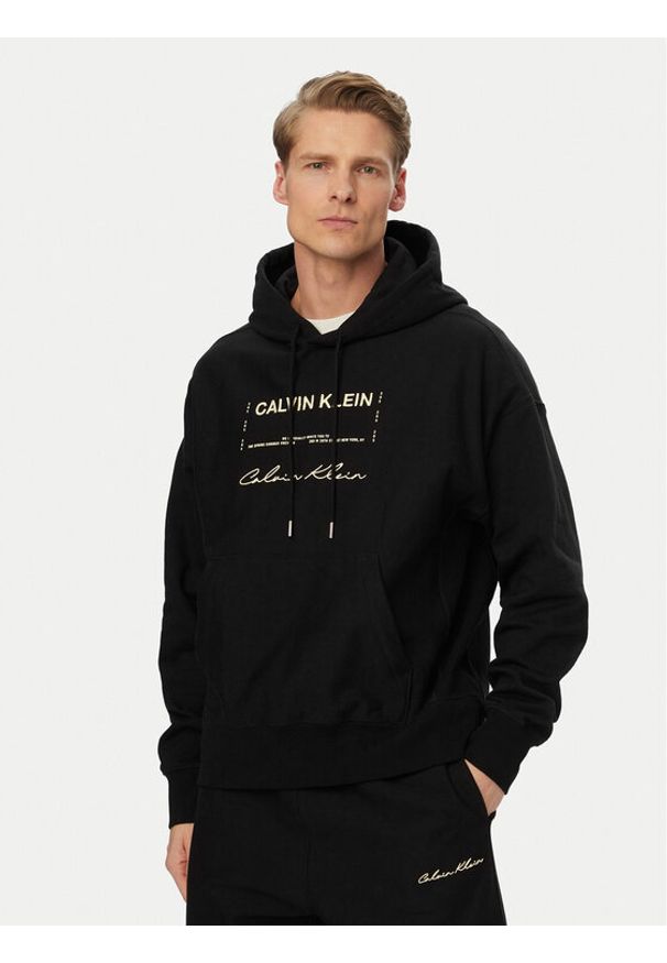 Calvin Klein Jeans Bluza LV04RF247G Czarny Regular Fit. Kolor: czarny. Materiał: bawełna