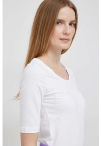 TOMMY HILFIGER - Tommy Hilfiger t-shirt damski kolor biały. Kolor: biały. Materiał: bawełna, dzianina. Długość rękawa: krótki rękaw. Długość: krótkie. Wzór: gładki #4