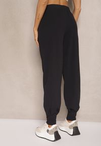 Renee - Czarne Spodnie High Waist z Gumką w Talii Teniela. Stan: podwyższony. Kolor: czarny. Styl: elegancki #4