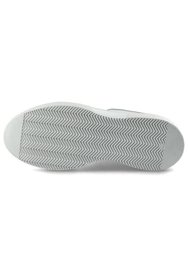 Białe Sneakersy Carinii Modne Buty Damskie Półbuty. Kolor: biały. Materiał: skóra. Szerokość cholewki: normalna. Obcas: na obcasie. Wysokość obcasa: średni