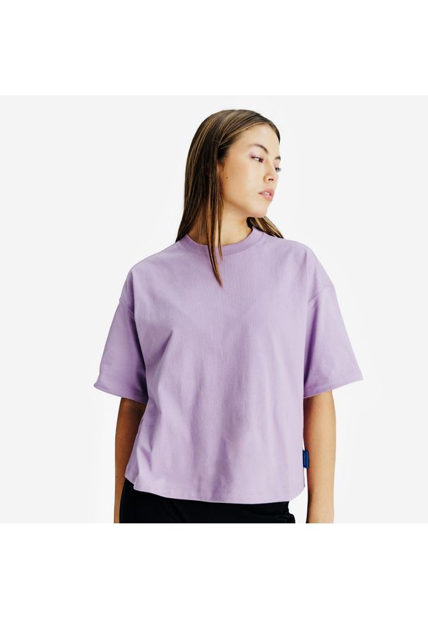 Decathlon - Koszulka Crop damska. Kolor: fioletowy. Materiał: bawełna, elastan, materiał. Długość: krótkie