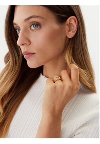 Guess Pierścionek JUBR05 464JW Złoty. Materiał: metalowe. Kolor: złoty #4