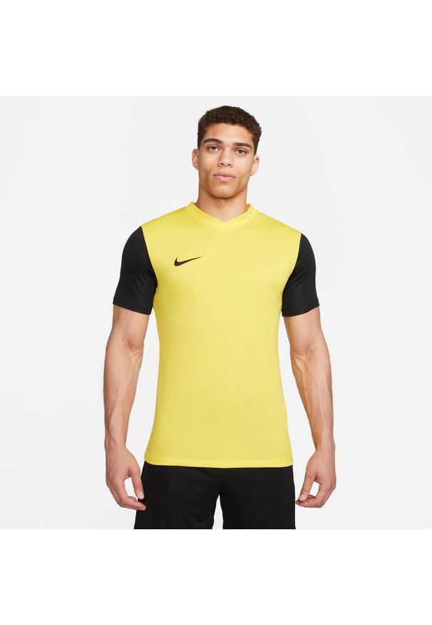Koszulka piłkarska męska Nike Drifit Tiempo Premier 2. Kolor: żółty. Długość rękawa: krótki rękaw. Długość: krótkie. Sport: piłka nożna