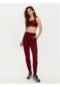 Under Armour Biustonosz sportowy Crossback Mid Bra 1361034 Bordowy. Kolor: czerwony. Materiał: syntetyk