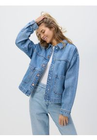 Reserved - Jeansowa koszula z kieszeniami - niebieski. Kolor: niebieski. Materiał: jeans #1