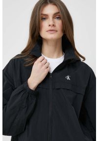 Calvin Klein Jeans wiatrówka kolor czarny przejściowa. Kolor: czarny. Materiał: poliester, poliamid #2