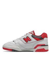 Buty do chodzenia męskie New Balance 550. Zapięcie: sznurówki. Kolor: czerwony. Materiał: skóra, materiał. Szerokość cholewki: normalna. Sport: turystyka piesza