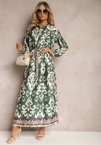Renee - Zielona Pudełkowa Sukienka Satynowa z Paskiem w Talii w Ornamentalny Print Tarosa. Kolor: zielony. Materiał: satyna. Wzór: nadruk #1