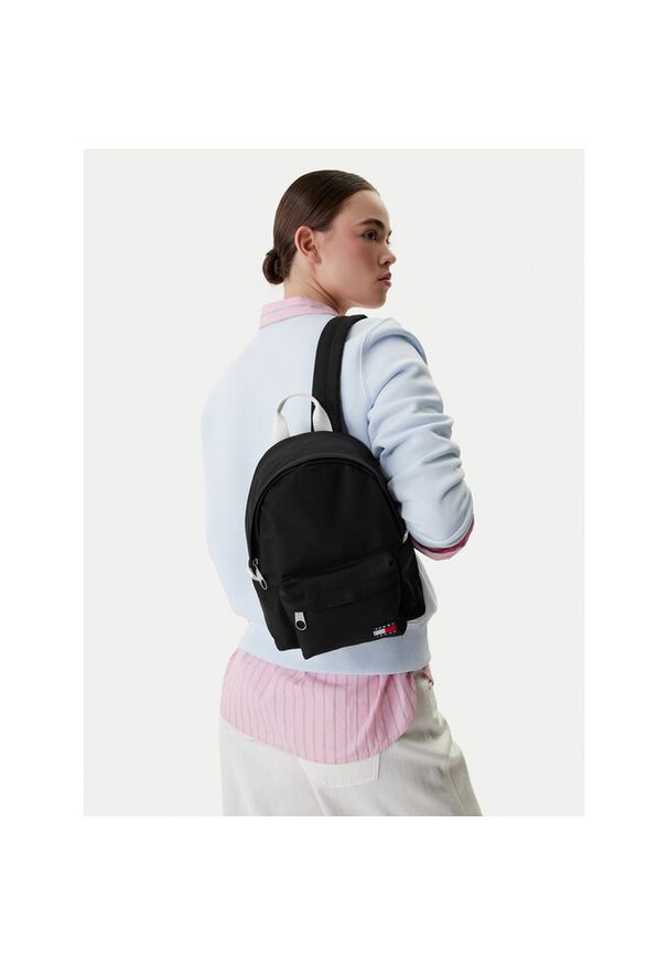 Plecak Tommy Jeans. Kolor: czarny