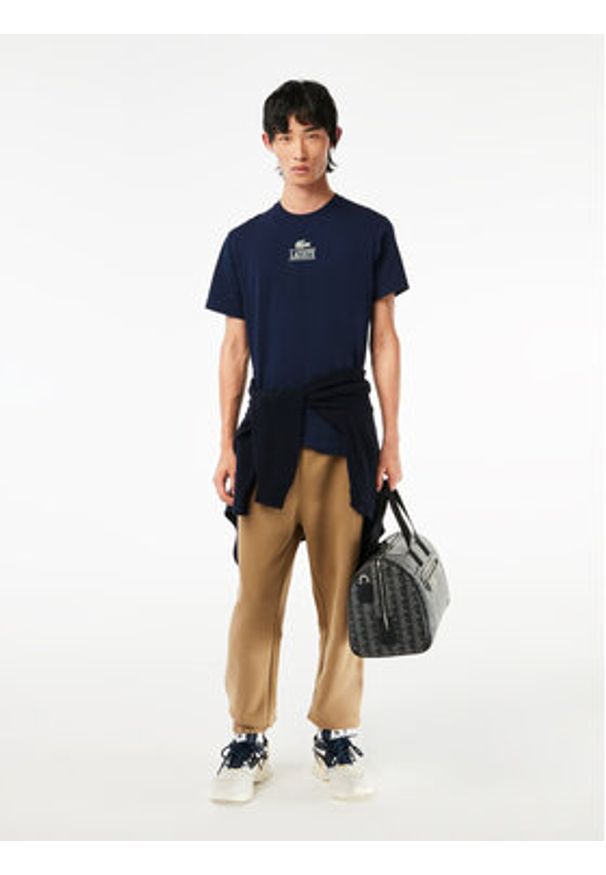 Lacoste T-Shirt TH1147 Granatowy Regular Fit. Kolor: niebieski. Materiał: bawełna
