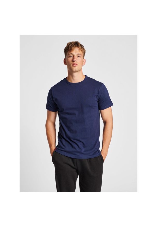 Koszulka Hummel Red Heavy. Kolor: niebieski. Sport: piłka nożna