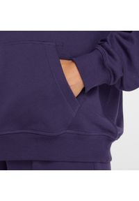 Bluza damska New Balance WT41537BOY – fioletowa. Okazja: na co dzień. Kolor: fioletowy. Materiał: prążkowany, bawełna, dresówka. Wzór: ze splotem. Styl: casual, klasyczny #6