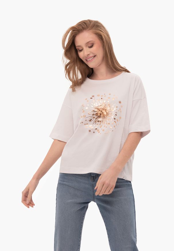 Volcano - Koszulka z dmuchawcem, Comfort Fit, T-SHELI. Okazja: na co dzień. Kolekcja: plus size. Kolor: biały. Materiał: elastan, prążkowany, bawełna, materiał, jeans. Długość: krótkie. Wzór: nadruk. Styl: klasyczny, casual