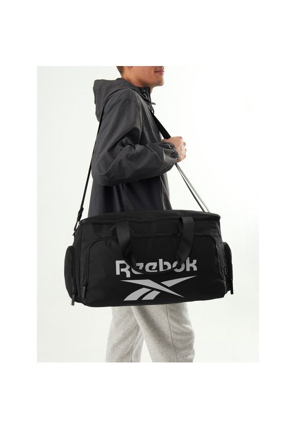 Torba Reebok. Kolor: czarny