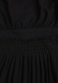 Born2be - Czarny 2-Częściowy Wiskozowy Komplet z Topem i Rozkloszowaną Spódnicą Halelle. Kolor: czarny. Materiał: wiskoza #7