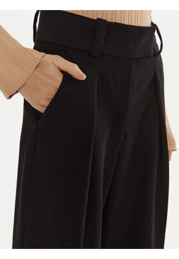 IVY & OAK - IVY OAK Spodnie palazzo Peony Rose IO1100X5121 Czarny Wide Leg. Kolor: czarny. Materiał: syntetyk