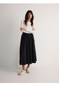 Reserved - Spódnica midi - czarny. Kolor: czarny. Materiał: bawełna #1