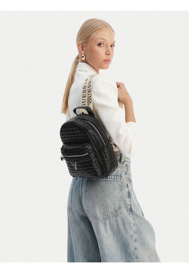 Guess Plecak J6GZ00 WHEG0 Czarny. Kolor: czarny. Materiał: skóra