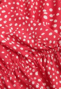 Born2be - Czerwona Sukienka Kepherine. Okazja: na co dzień, na spacer. Kolor: czerwony. Długość rękawa: krótki rękaw. Typ sukienki: kopertowe. Styl: elegancki, casual #3