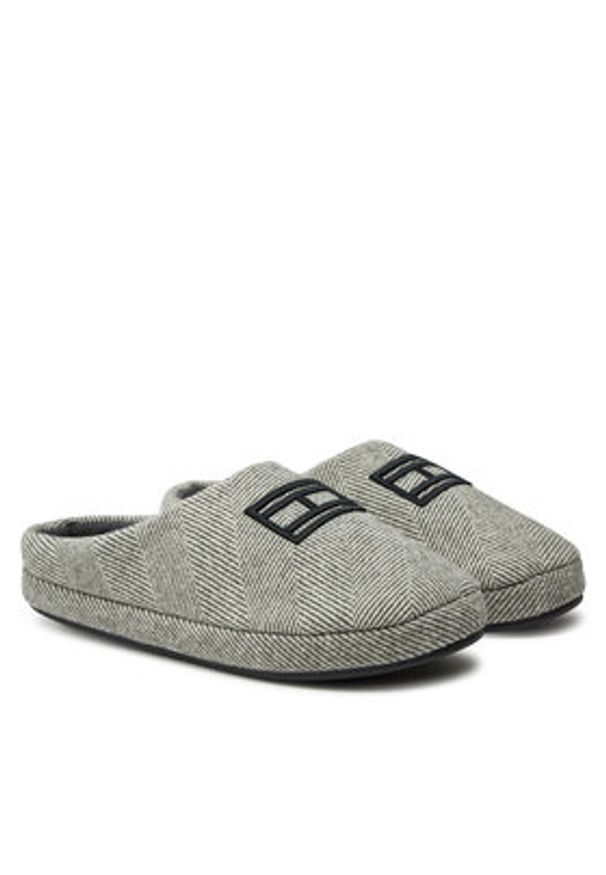 TOMMY HILFIGER - Tommy Hilfiger Kapcie Flag Herringbone House Shoe FM0FM05304 Szary. Kolor: szary. Materiał: materiał