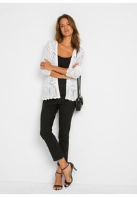 bonprix - Sweter bez zapięcia. Kolor: biały. Wzór: ażurowy