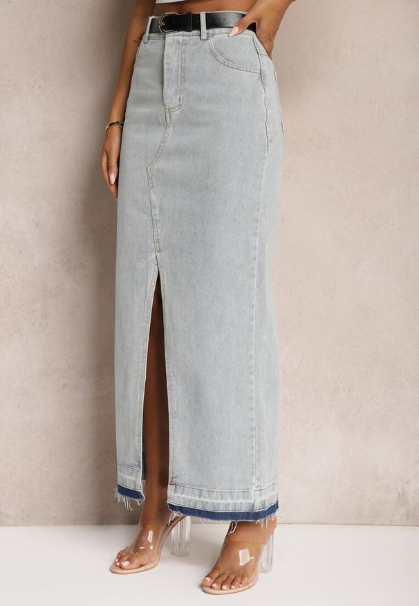Renee - Jasnoniebieska Ołówkowa Spódnica Jeansowa z Ozdobnym Rozcięciem Lefrana. Kolor: niebieski. Materiał: jeans. Styl: elegancki