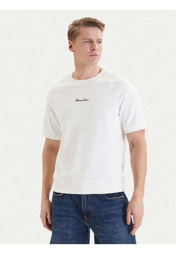 Guess Jeans Bluza M6GQB2 KCPR1 Biały Oversize. Kolor: biały. Materiał: bawełna