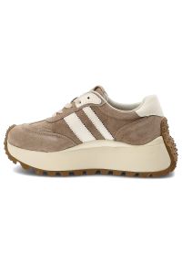 Sneakersy damskie S.Barski, cholewka skóra naturalna zamszowa kontrastowe panele wiązanie klasyczne fason niski zaokrąglony nosek masywna wizualnie p. Kolor: beżowy. Materiał: zamsz, skóra. Szerokość cholewki: normalna. Styl: klasyczny #2