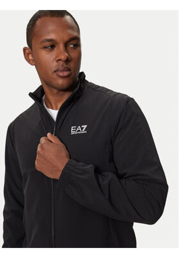 EA7 Emporio Armani Dres 6DPV05 PNFWZ 1200 Czarny Regular Fit. Kolor: czarny. Materiał: syntetyk