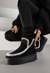 Born2be - Czarne Śniegowce na Grubej Podeszwie z Haftem Maretusa. Okazja: na co dzień. Kolor: czarny. Materiał: jeans. Wzór: haft. Styl: casual, klasyczny #1