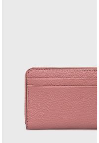 MICHAEL Michael Kors portfel skórzany damski kolor różowy. Kolor: różowy. Materiał: skóra. Wzór: gładki #5
