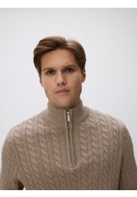 Reserved - Sweter z domieszką wełny - beżowy. Kolor: beżowy. Materiał: wełna #1