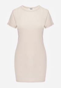 Renee - Beżowa T-shirtowa Sukienka z Bawełny w Stylu Basic Retine. Okazja: na co dzień. Kolor: beżowy. Materiał: bawełna. Długość rękawa: krótki rękaw. Typ sukienki: proste, oversize. Styl: rockowy, elegancki, casual #3