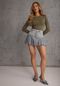 Renee - Ciemnozielona Dopasowana Bluzka Typu Longsleeve z Bawełną Moanti. Okazja: na co dzień. Kolor: beżowy. Materiał: bawełna. Długość rękawa: długi rękaw. Wzór: kropki. Styl: casual #8