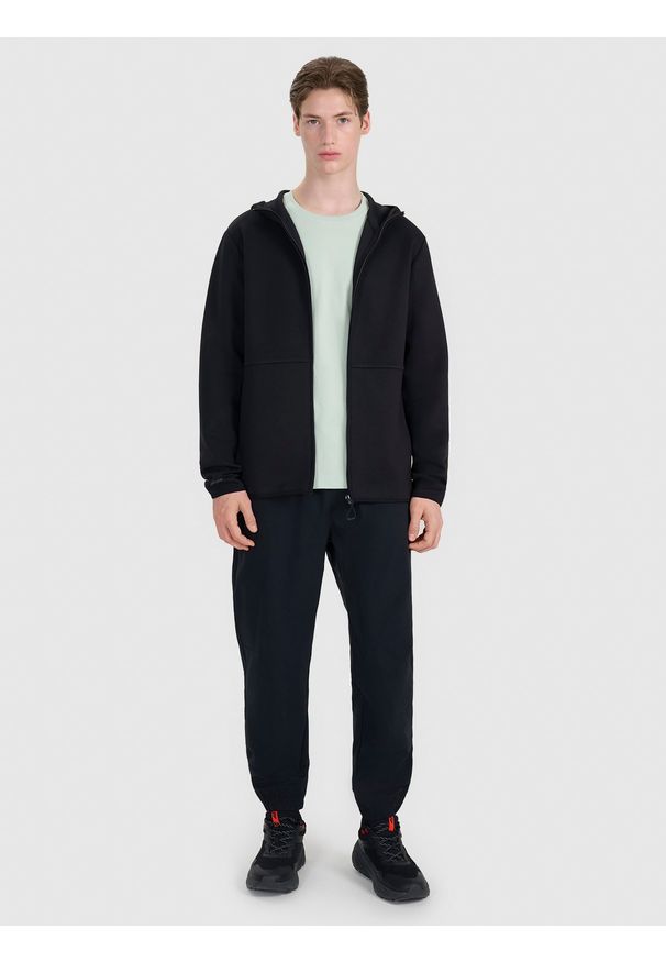 4f - 4F Bluza dresowa rozpinana z kapturem męska - czarna 3XL. Okazja: na co dzień. Typ kołnierza: kaptur. Kolor: czarny. Materiał: dresówka. Wzór: ze splotem, napisy, nadruk, gładki. Styl: elegancki, casual, sportowy. Sport: fitness