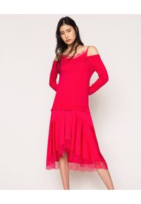 TwinSet - TWINSET - Sukienka z łączonych materiałów. Kolor: czerwony. Materiał: materiał. Długość rękawa: na ramiączkach. Wzór: koronka. Styl: elegancki. Długość: midi