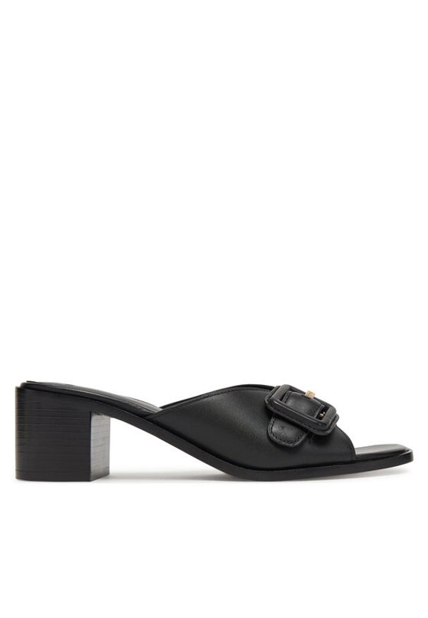 BOSS Klapki Charlize 50542206 Czarny. Kolor: czarny. Materiał: skóra