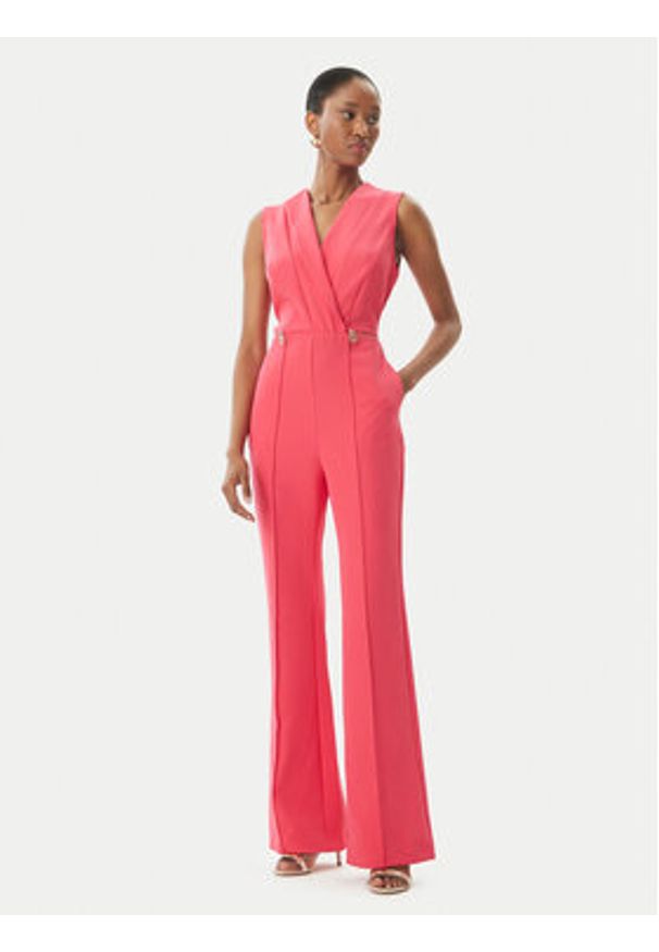 Rinascimento Kombinezon CFC0123770003 Różowy Regular Fit. Kolor: różowy. Materiał: syntetyk