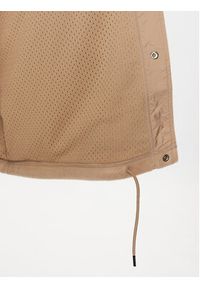 Calvin Klein Jeans Kurtka przejściowa J30J323704 Beżowy Regular Fit. Kolor: beżowy. Materiał: syntetyk