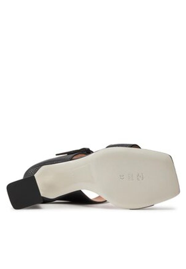 Pollini Klapki SA28237C0ITD0000 Czarny. Kolor: czarny. Materiał: skóra
